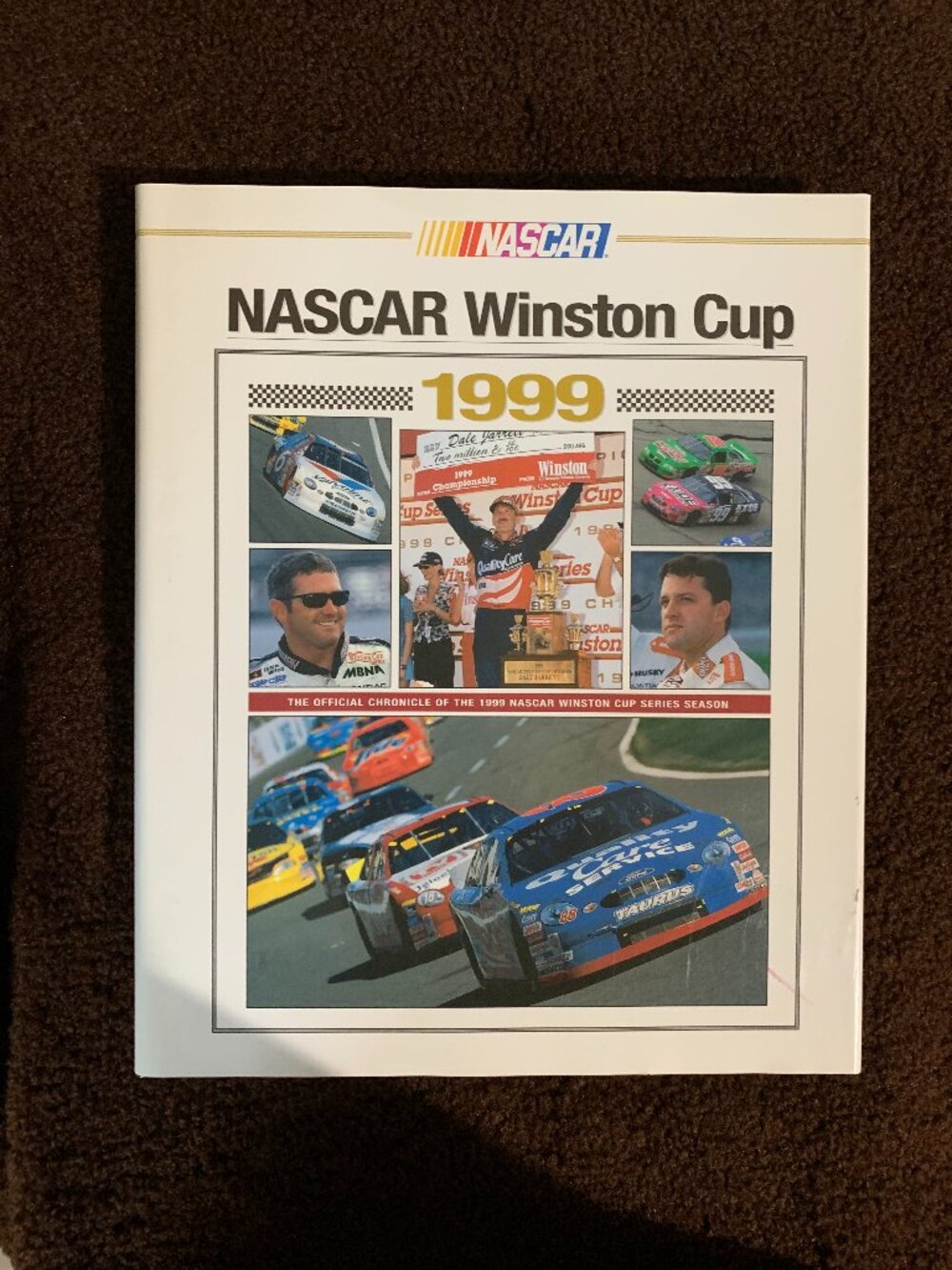 Nascar Winston Cup Book   -  "Champion Dale Jarrett"